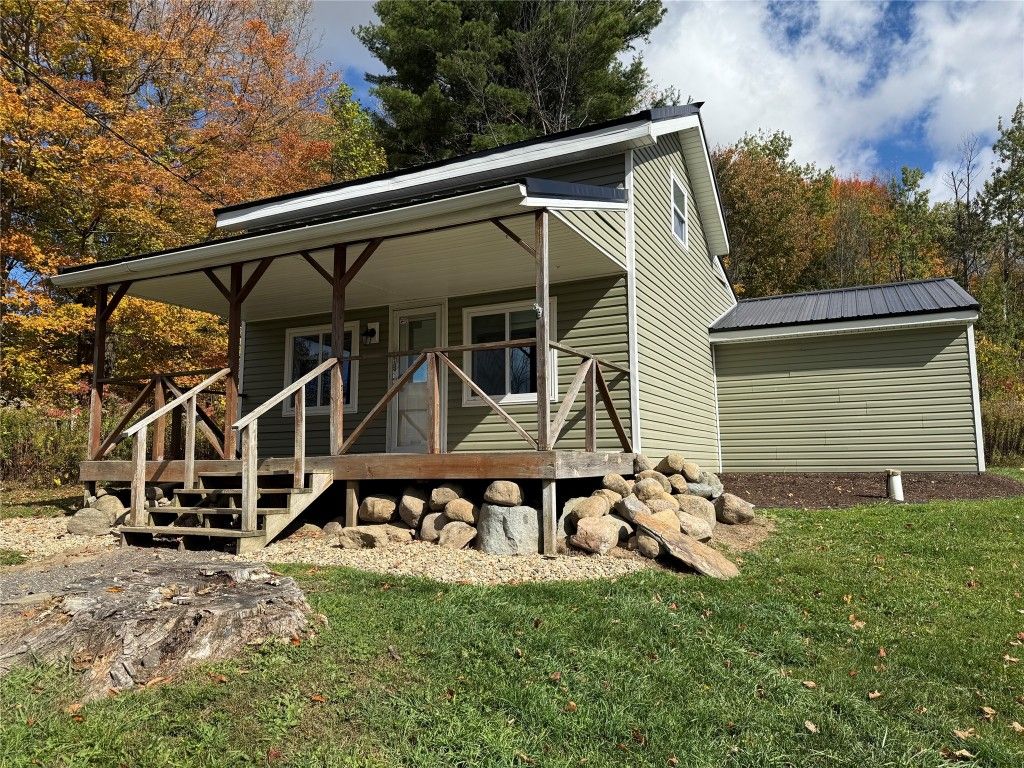 11073 TAMARACK Road, Waterford, PA 16441