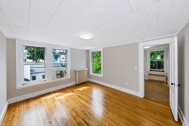 22 Linden Street B, Framingham, MA 01702