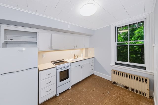 22 Linden Street B, Framingham, MA 01702