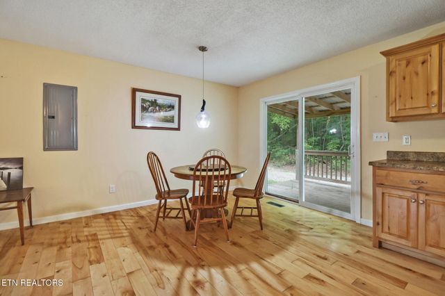 903 Riverchase Tr, Clarkrange, TN 38553