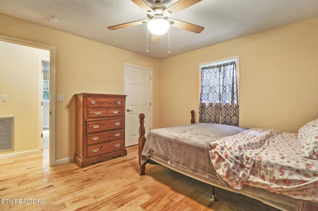 903 Riverchase Tr, Clarkrange, TN 38553
