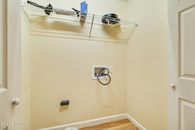 903 Riverchase Tr, Clarkrange, TN 38553