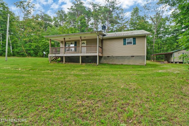 903 Riverchase Tr, Clarkrange, TN 38553