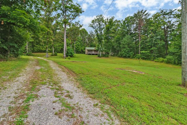 903 Riverchase Tr, Clarkrange, TN 38553