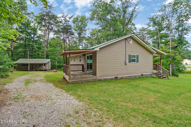 903 Riverchase Tr, Clarkrange, TN 38553