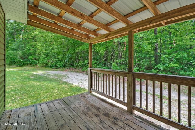 903 Riverchase Tr, Clarkrange, TN 38553