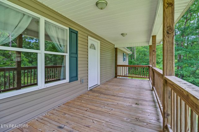 903 Riverchase Tr, Clarkrange, TN 38553