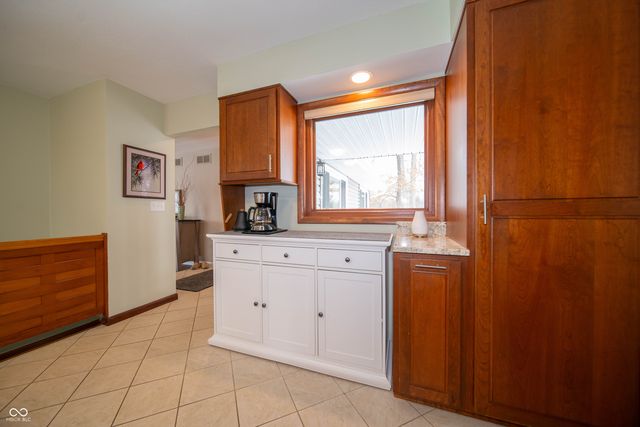 1546 E Hwy 26, Hartford City, IN 47348