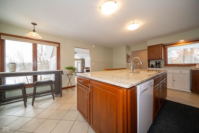 1546 E Hwy 26, Hartford City, IN 47348