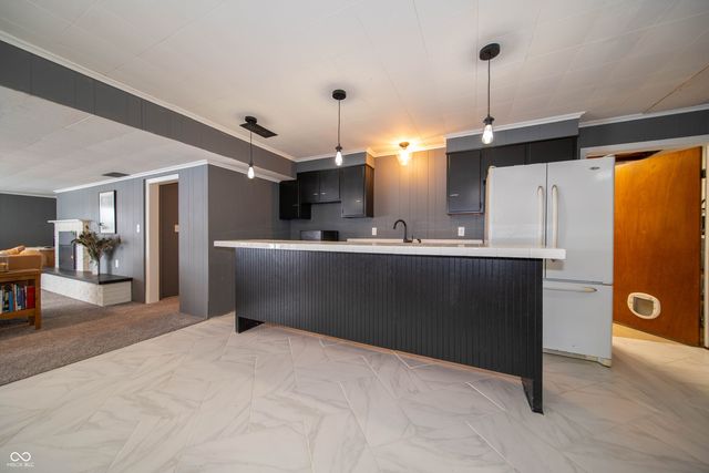 1546 E Hwy 26, Hartford City, IN 47348
