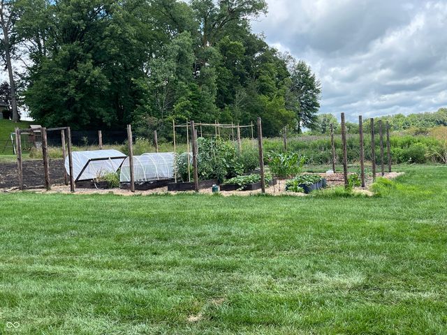 1546 E Hwy 26, Hartford City, IN 47348