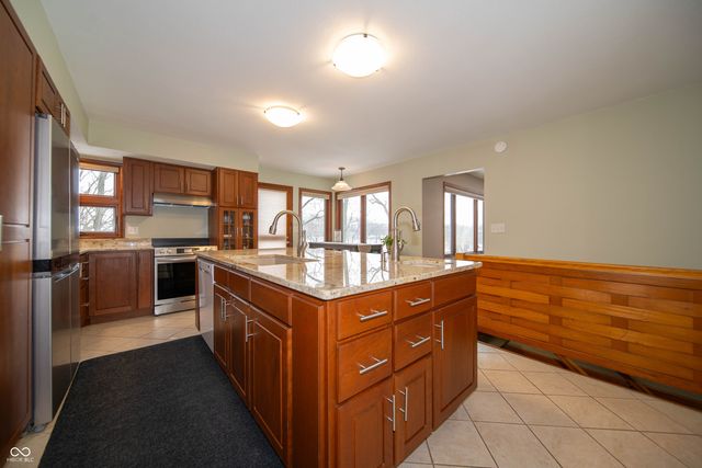 1546 E Hwy 26, Hartford City, IN 47348