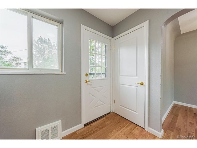 2976 Olive St, Denver, CO 80207