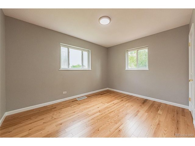 2976 Olive St, Denver, CO 80207