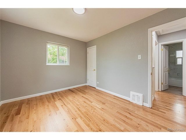 2976 Olive St, Denver, CO 80207