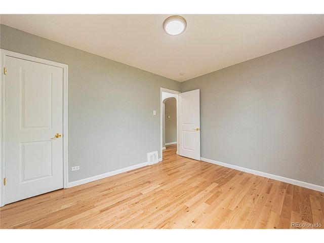 2976 Olive St, Denver, CO 80207