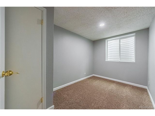 2976 Olive St, Denver, CO 80207