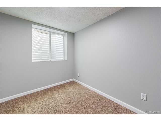 2976 Olive St, Denver, CO 80207