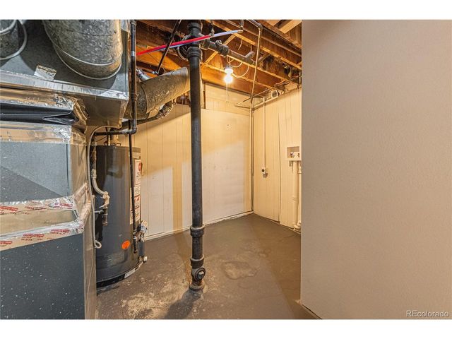 2976 Olive St, Denver, CO 80207