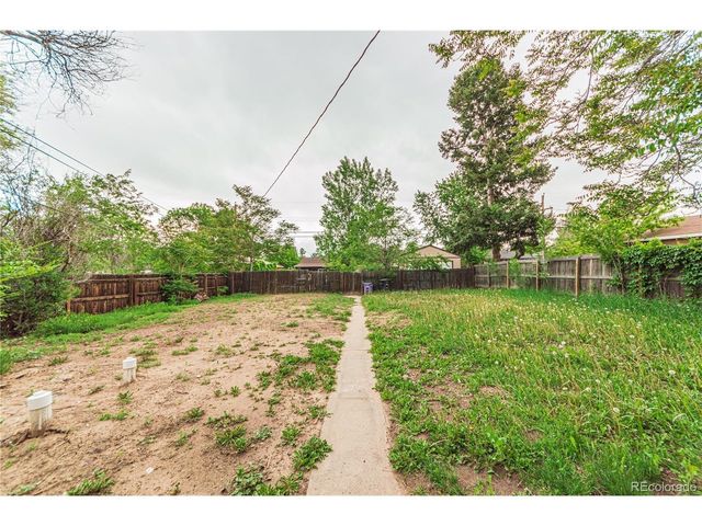 2976 Olive St, Denver, CO 80207