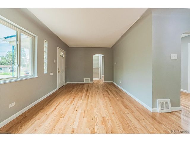 2976 Olive St, Denver, CO 80207