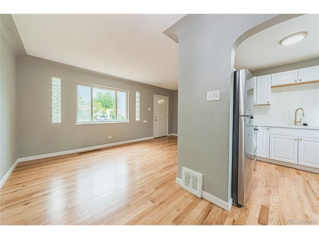 2976 Olive St, Denver, CO 80207