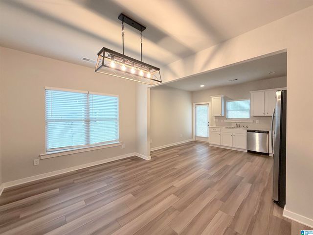 285 AVALON WAY, Clanton, AL 35045