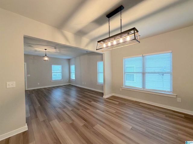 285 AVALON WAY, Clanton, AL 35045