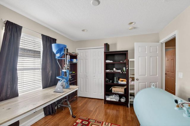 2725 Pointe Circle, Greenacres, FL 33413