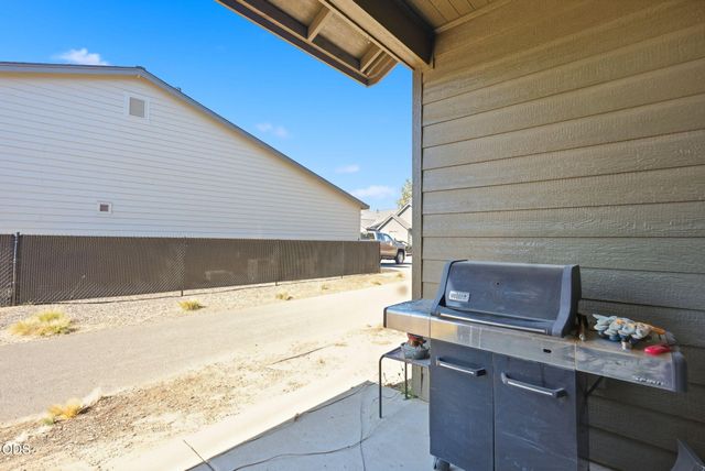 51942 Lumberman Lane, La Pine, OR 97739