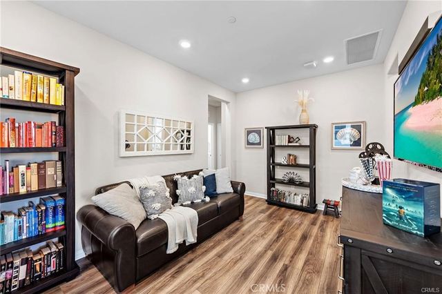 17 Tomillo Ln, Rancho Mission Viejo, CA 92694