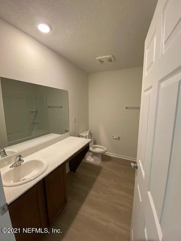 10469 COLLINS FLD Circle, Jacksonville, FL 32222