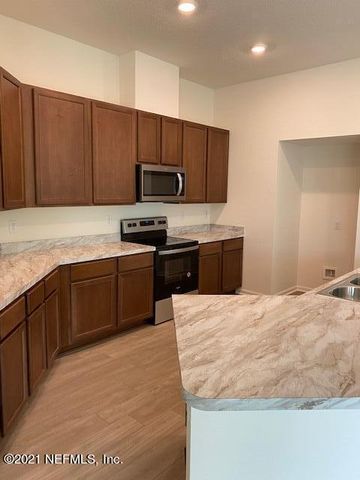 10469 COLLINS FLD Circle, Jacksonville, FL 32222