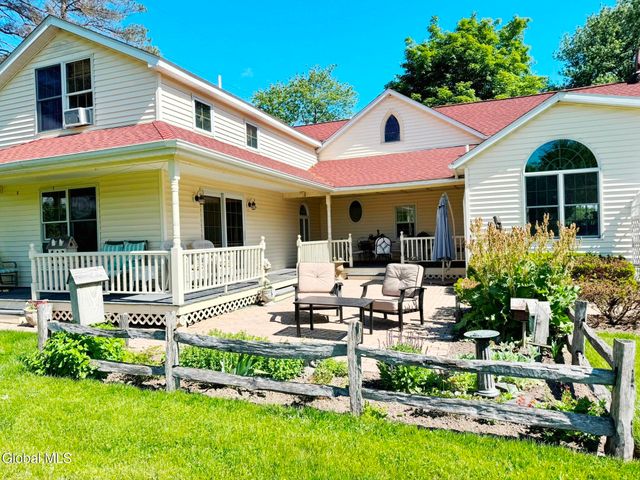 944 Stony Point Road, Schodack, NY 12033