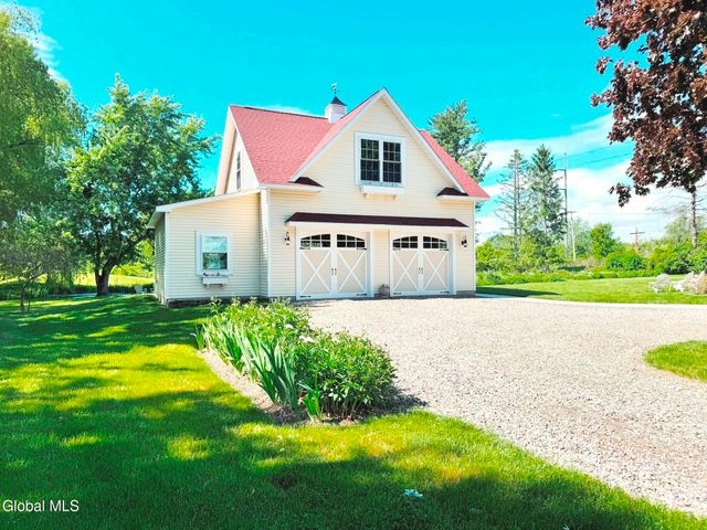 944 Stony Point Road, Schodack, NY 12033