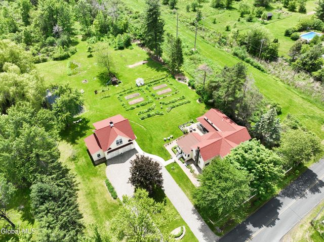 944 Stony Point Road, Schodack, NY 12033
