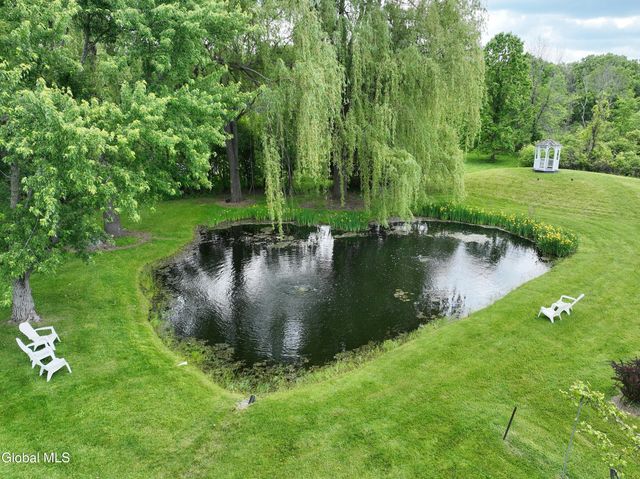 944 Stony Point Road, Schodack, NY 12033