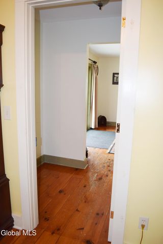 944 Stony Point Road, Schodack, NY 12033