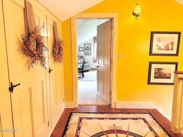 944 Stony Point Road, Schodack, NY 12033