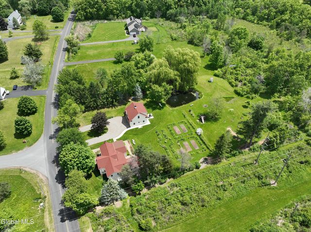 944 Stony Point Road, Schodack, NY 12033