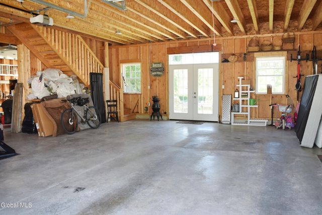 944 Stony Point Road, Schodack, NY 12033