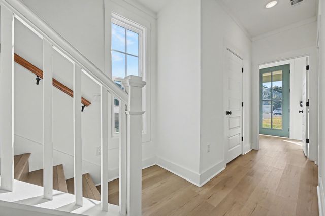 141 S H Street, Pensacola, FL 32502