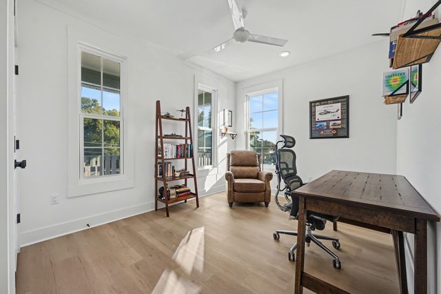 141 S H Street, Pensacola, FL 32502