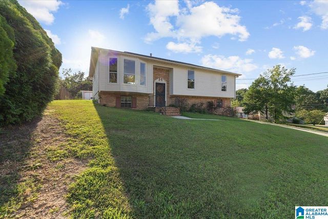 9577 EASTPOINTE CIRCLE, Birmingham, AL 35217