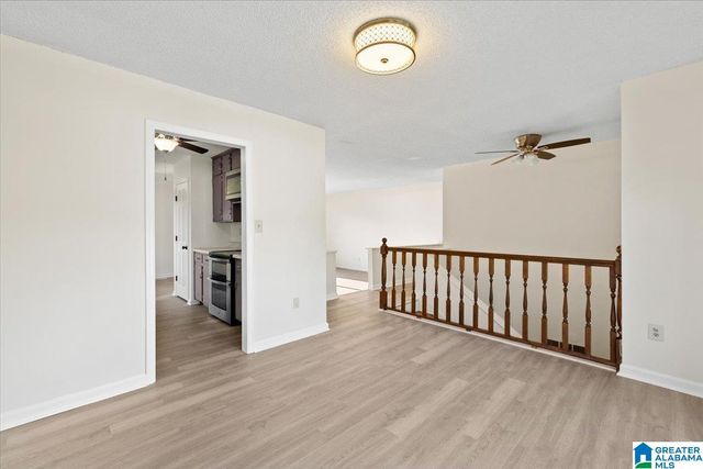 9577 EASTPOINTE CIRCLE, Birmingham, AL 35217
