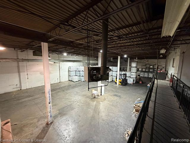 5151 Miller Road, Dearborn, MI 48126