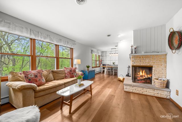 41W880 White Oak Lane, St. Charles, IL 60175