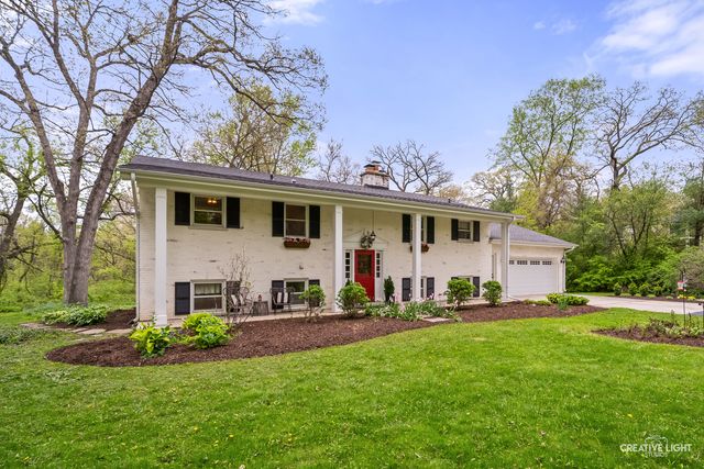 41W880 White Oak Lane, St. Charles, IL 60175