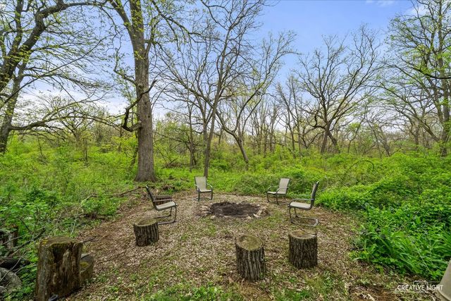 41W880 White Oak Lane, St. Charles, IL 60175