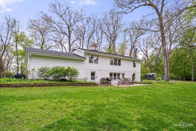 41W880 White Oak Lane, St. Charles, IL 60175